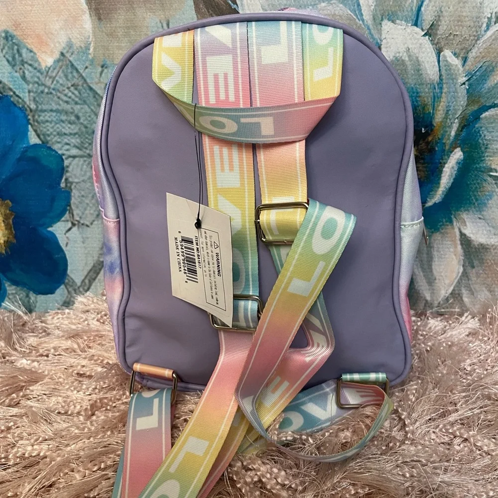 Backpack - Picture 2 of 2